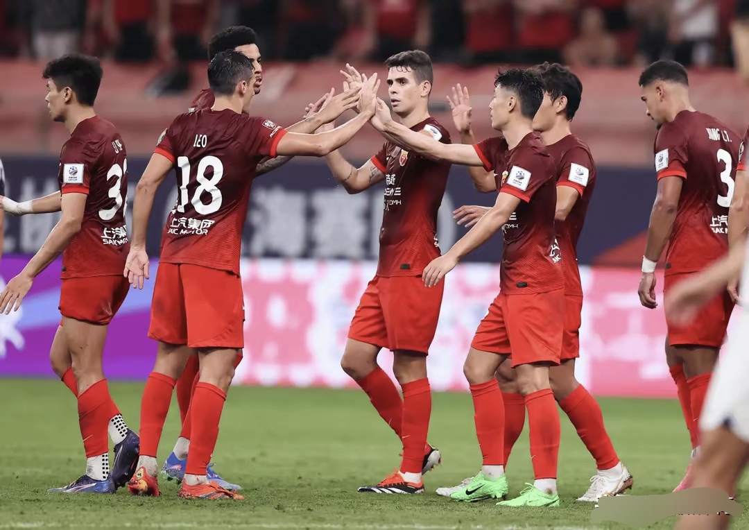 关于今夜突围战来临，上海申花围绕欧超杯手感冰凉，管理层满意，训练强度明显提升的信息