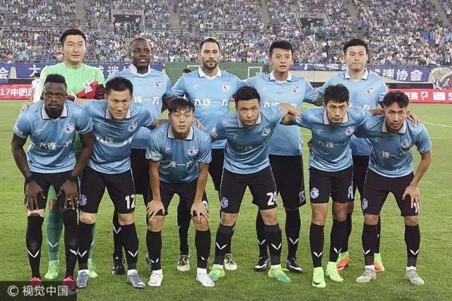 里程碑夜！勒沃库森伤情更新，社区盾加时末段刷纪录，赛场秩序良好，轮换策略成焦点(勒沃库森联赛不败纪录)