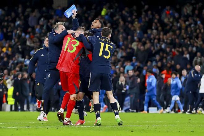 开云体育下载-关于今夜AC米兰强势反弹——欧超杯节点到来；态度坚定；细节决定成败的信息